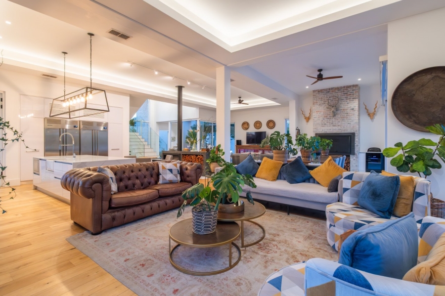 4 Bedroom Property for Sale in Val De Vie Estate Western Cape